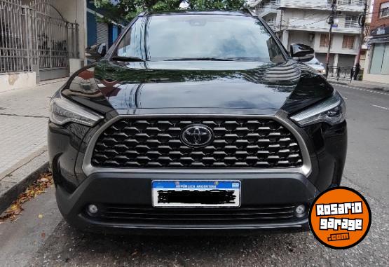 Camionetas - Toyota Corolla Cross Seg 2.0 CVT 2022 Nafta 8760Km - En Venta