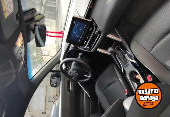 Camionetas - Toyota Corolla Cross Seg 2.0 CVT 2022 Nafta 8760Km - En Venta