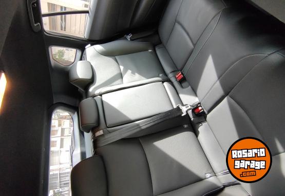 Camionetas - Toyota Corolla Cross Seg 2.0 CVT 2022 Nafta 8760Km - En Venta