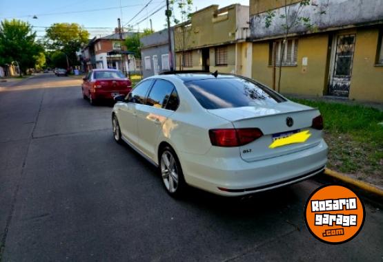 Autos - Volkswagen Vento GLI 2017 Nafta 110000Km - En Venta