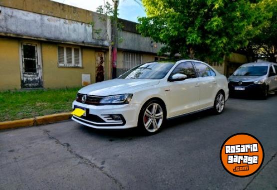 Autos - Volkswagen Vento GLI 2017 Nafta 110000Km - En Venta