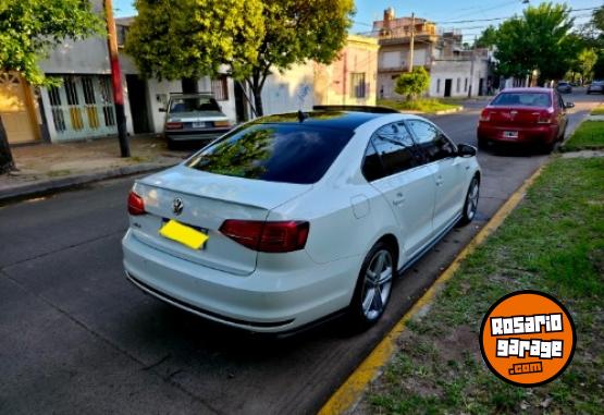 Autos - Volkswagen Vento GLI 2017 Nafta 110000Km - En Venta