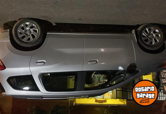 Autos - Chevrolet Spin Ltz 5 asientos 2016 Nafta 100000Km - En Venta