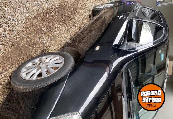 Autos - Toyota Etios xls 2014 Nafta 142000Km - En Venta