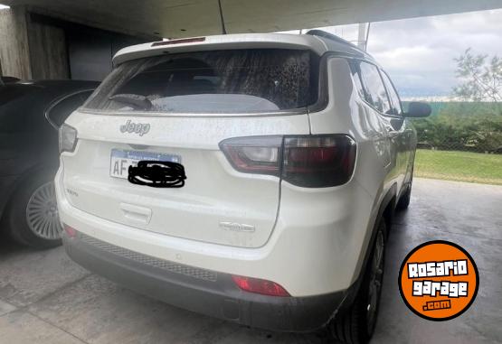 Camionetas - Jeep Longitud 2022 Nafta 50000Km - En Venta