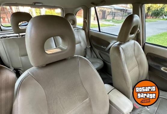 Autos - Chery Tiggo luzury 2.0  4x4 2011 Nafta 124560Km - En Venta