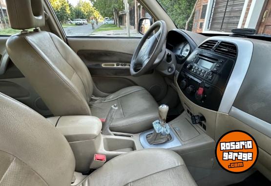 Autos - Chery Tiggo luzury 2.0  4x4 2011 Nafta 124560Km - En Venta