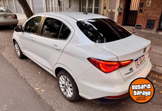 Autos - Fiat Cronos Drive 1.3 full 2021 Nafta 84000Km - En Venta