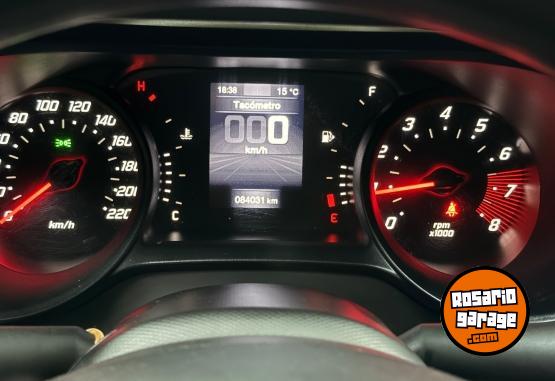 Autos - Fiat Cronos Drive 1.3 full 2021 Nafta 84000Km - En Venta