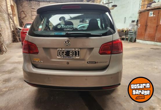 Autos - Volkswagen Suran Highlin I-MOTION AT 2014 GNC 140000Km - En Venta