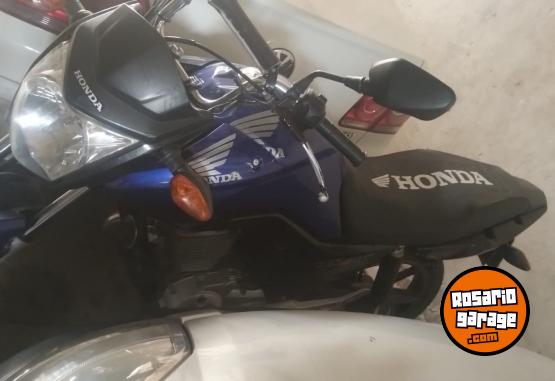 Motos - Honda Titan 2020 Nafta 30000Km - En Venta