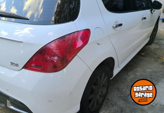 Autos - Peugeot Allure hdi 2013 Diesel 120000Km - En Venta