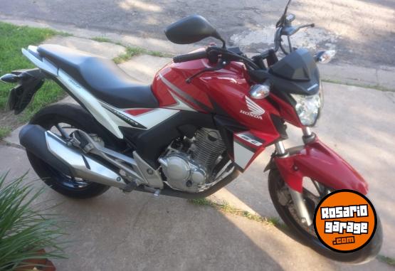 Motos - Honda Twister CB 250 2018 Nafta 13000Km - En Venta