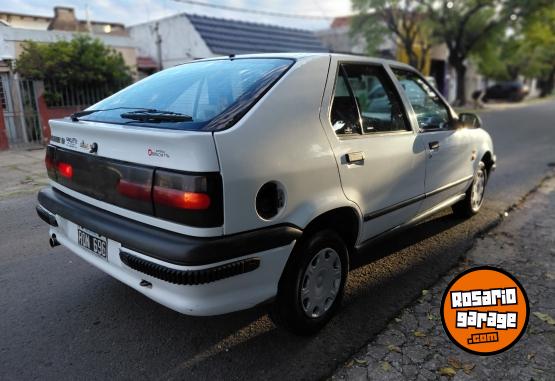 Autos - Renault 19 1994 GNC 99999Km - En Venta