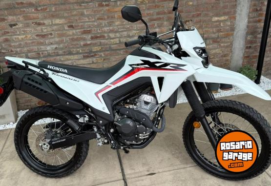 Motos - Honda Tornado 300 2025 Nafta 1600Km - En Venta