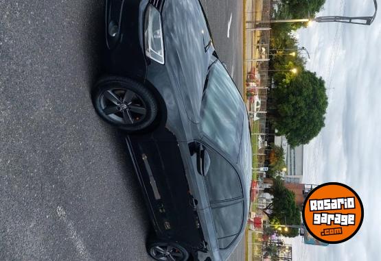 Autos - Volkswagen VENTO LUXURY 2.5 2012 Nafta 160000Km - En Venta