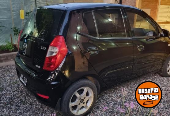 Autos - Hyundai l 10 GLS 1.2 2011 Nafta 106000Km - En Venta