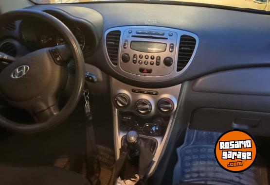 Autos - Hyundai l 10 GLS 1.2 2011 Nafta 106000Km - En Venta