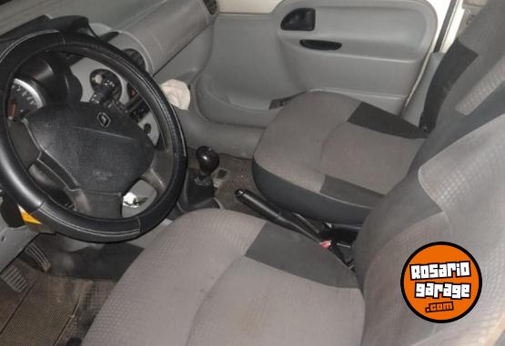 Utilitarios - Renault Kangoo 2011 GNC 190000Km - En Venta