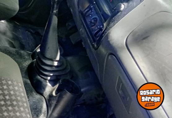 Camionetas - Ford RANGER 2.8 XL PLUS 2005 Diesel 356000Km - En Venta