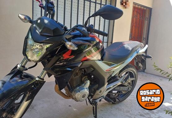 Motos - Honda CB 250cc 2020 Nafta 45000Km - En Venta