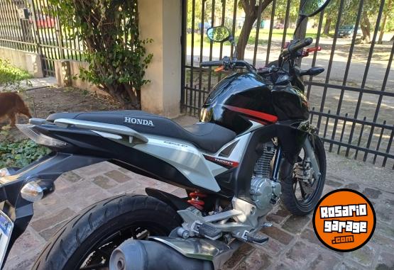 Motos - Honda CB 250cc 2020 Nafta 45000Km - En Venta