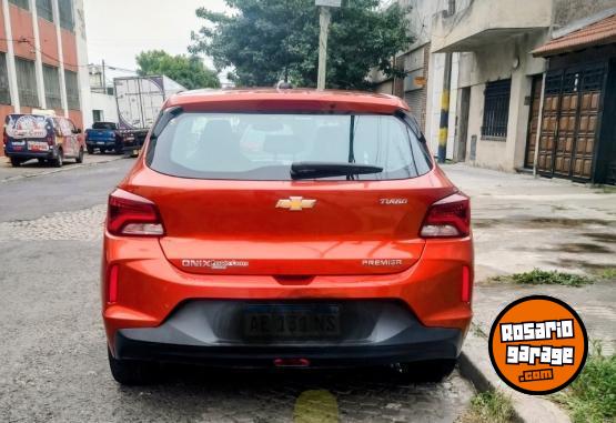Autos - Chevrolet Onix Turbo Premier 2020 Nafta 90000Km - En Venta