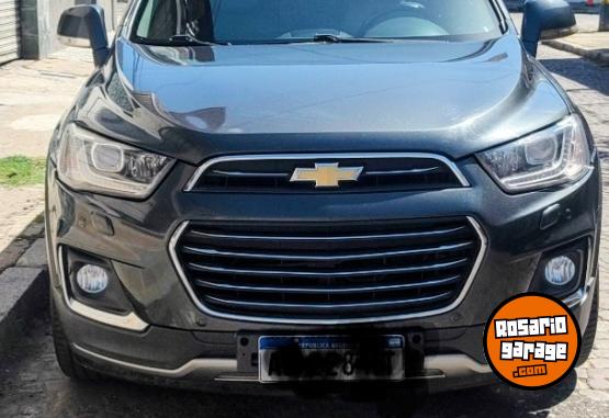 Autos - Chevrolet Captiva 2017 Diesel 180000Km - En Venta