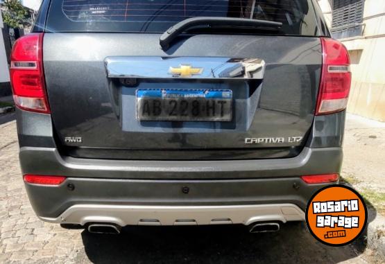 Autos - Chevrolet Captiva 2017 Diesel 180000Km - En Venta