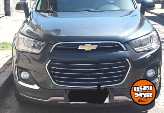 Camionetas - Chevrolet Captiva 2017 Diesel 180000Km - En Venta