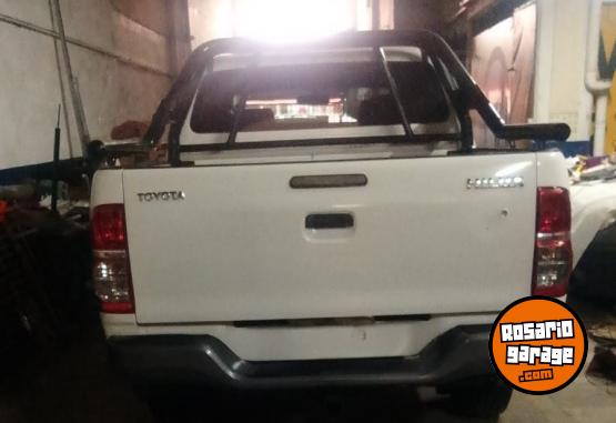 Camionetas - Toyota Hilux 2013 Diesel 290000Km - En Venta