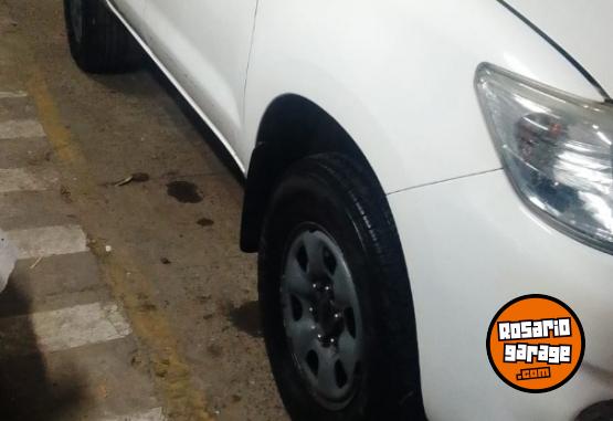 Camionetas - Toyota Hilux 2013 Diesel 290000Km - En Venta