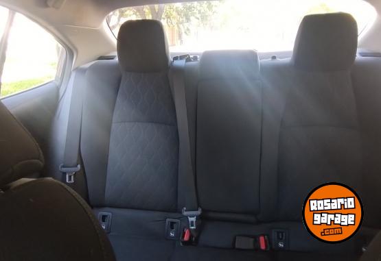 Autos - Toyota Corolla XLI 2022 Nafta 64000Km - En Venta