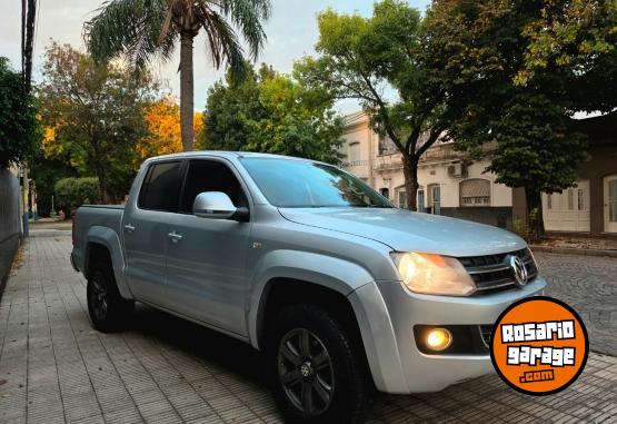 Camionetas - Volkswagen Amarok 2011 Diesel 165000Km - En Venta