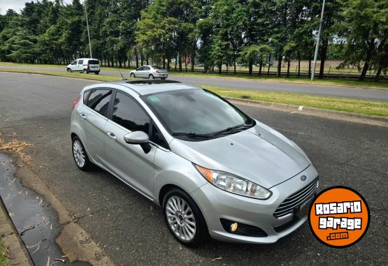 Autos - Ford Fiesta 2015 Nafta 79000Km - En Venta