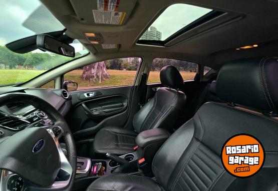 Autos - Ford Fiesta 2015 Nafta 79000Km - En Venta