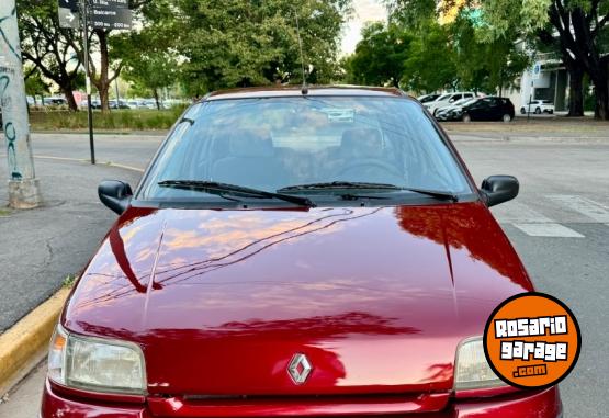 Autos - Renault Cl�o 1995 GNC 180000Km - En Venta