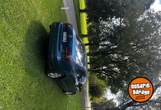 Autos - Volkswagen Vento 2018 Nafta 154000Km - En Venta