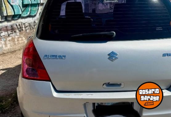 Autos - Suzuki Swift 2010 Nafta 110000Km - En Venta