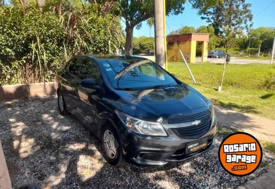 Autos - Chevrolet Prisma voyage 2017 Nafta 85000Km - En Venta