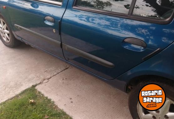 Autos - Renault CLIO 2001 Diesel 200000Km - En Venta