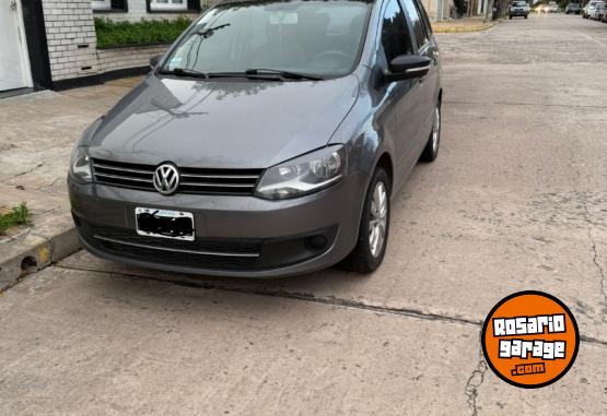 Autos - Volkswagen Suran 2011 Nafta 155000Km - En Venta