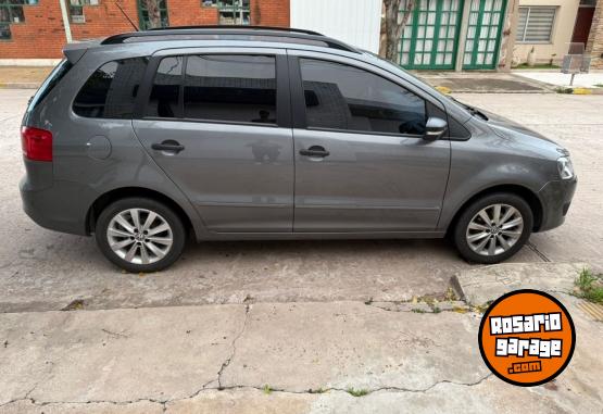 Autos - Volkswagen Suran 2011 Nafta 155000Km - En Venta