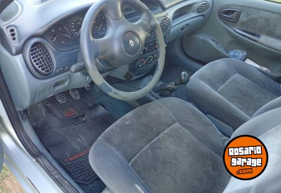 Autos - Renault Megane 2.0 1998 Nafta 158000Km - En Venta