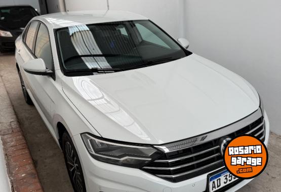 Autos - Volkswagen Vento 2019 Nafta 114000Km - En Venta