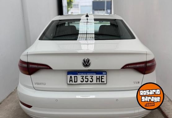 Autos - Volkswagen Vento 2019 Nafta 114000Km - En Venta