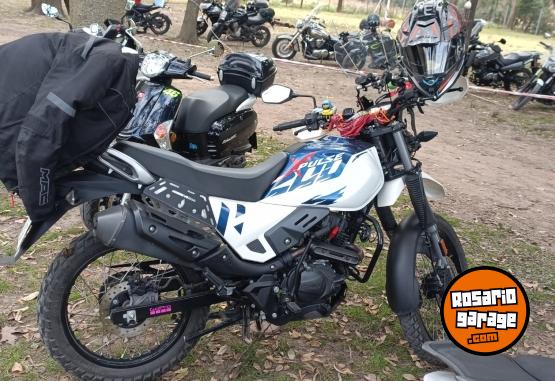 Motos - Hero Xpulse 200 2023 Nafta 10100Km - En Venta