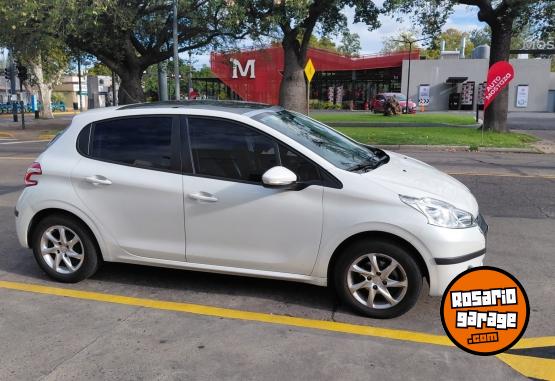 Autos - Peugeot Allure Touchescreen 2016 Nafta 63800Km - En Venta