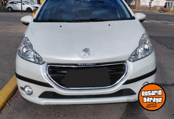 Autos - Peugeot Allure Touchescreen 2016 Nafta 63800Km - En Venta