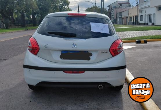 Autos - Peugeot Allure Touchescreen 2016 Nafta 63800Km - En Venta